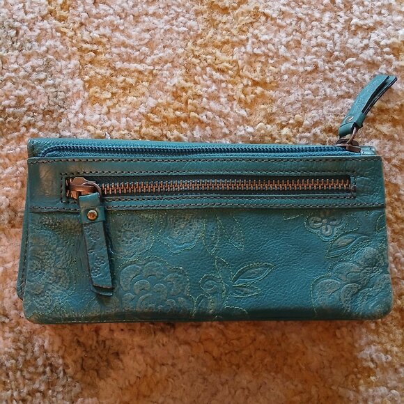 Fossil wallet - Picture 1 of 3